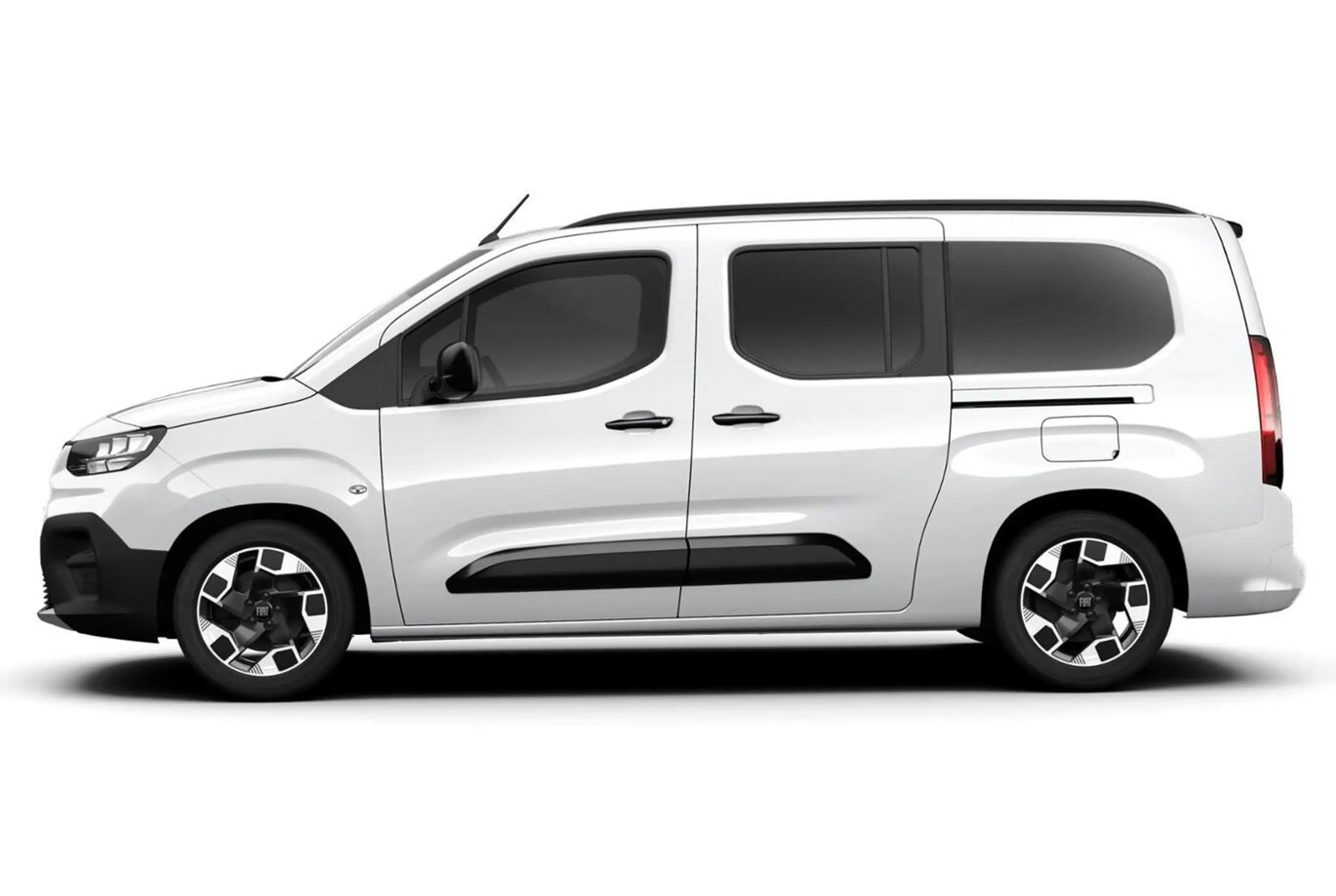 Fiat Qubo L La Prima AT8 L2 7S VorbAHK 17"LM LED SHZ 96 k... — photo 2