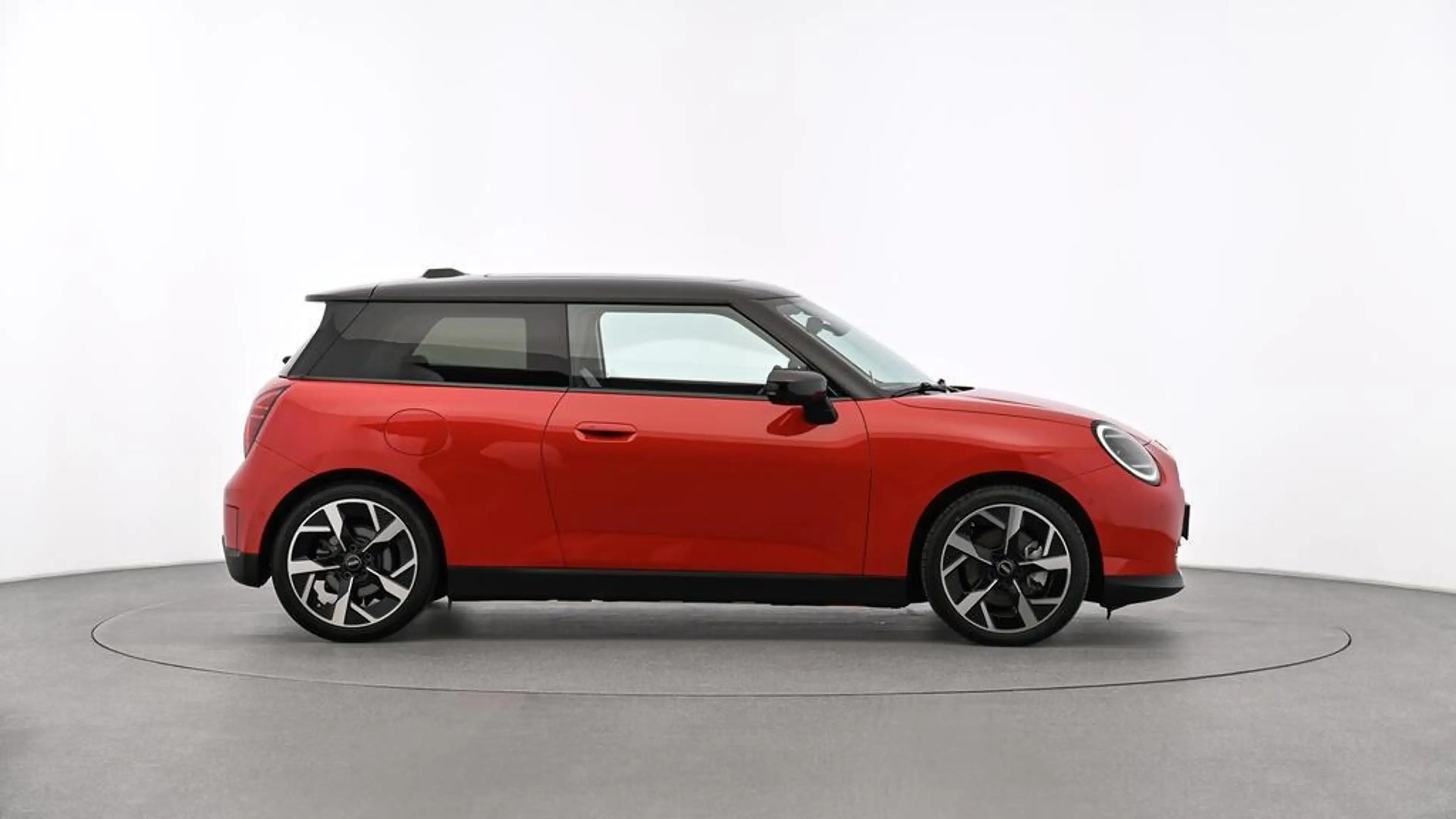 MINI Cooper E J01 HC0 — photo 5