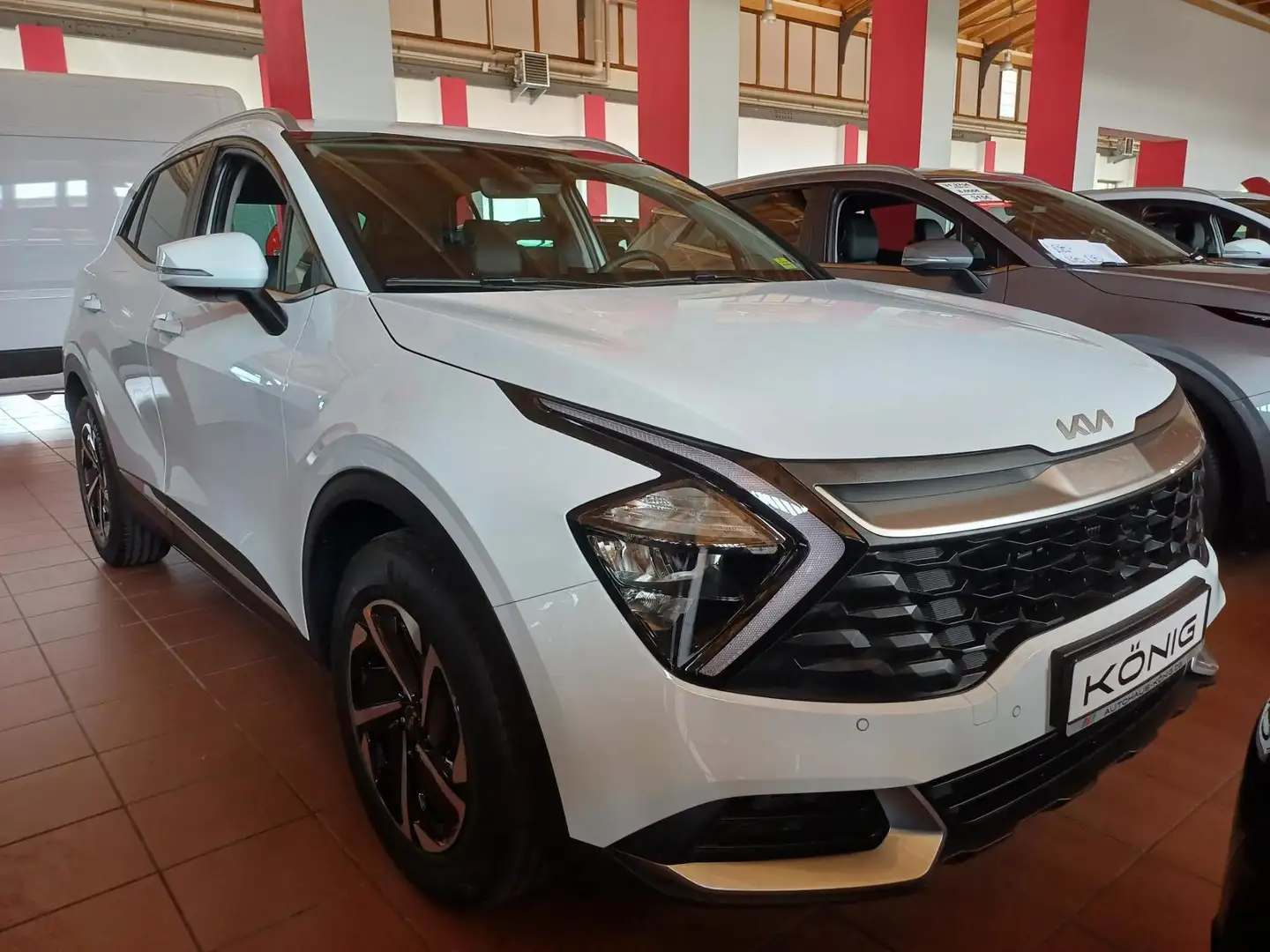 Kia Sportage 1.6T DCT VISION Komfortpaket Navigation Weiß - 2