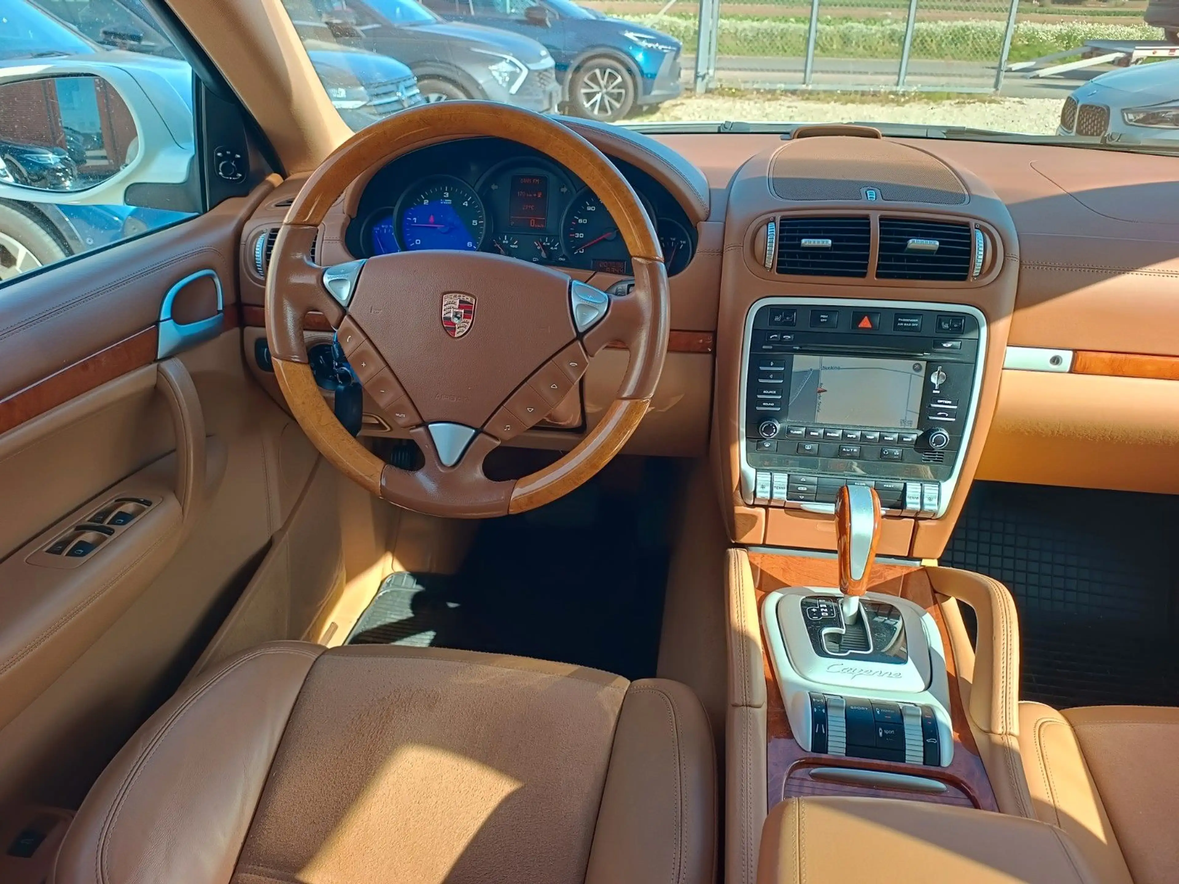 Porsche Cayenne Diesel, Leder, NAVI, AHK, Autom, Memory — photo 10