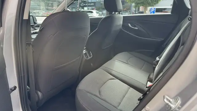 Hyundai i30 view 8