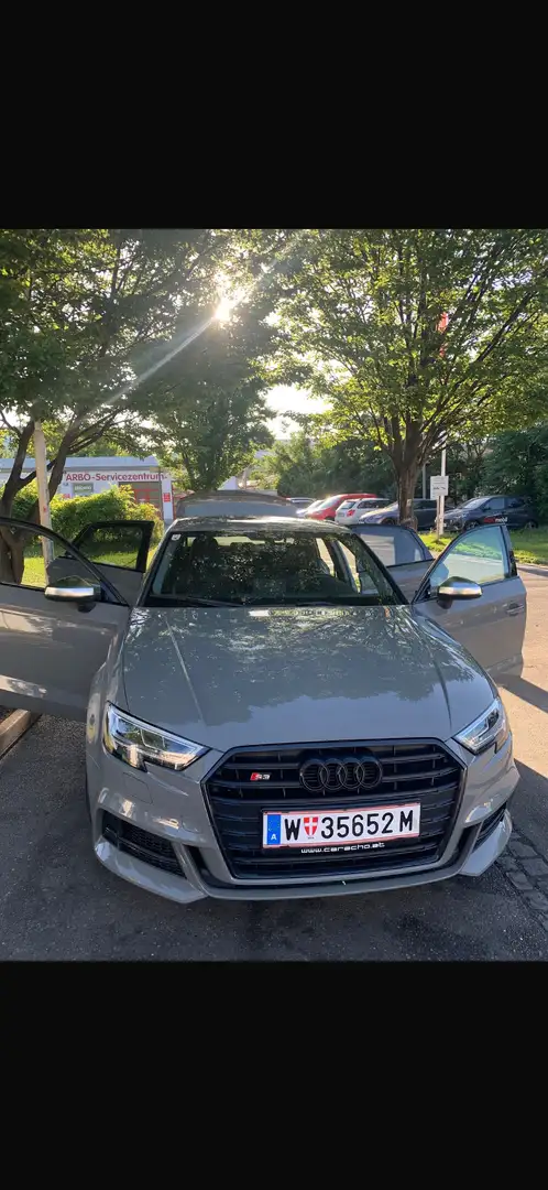 Audi S3 2.0 TFSI quattro Grau - 1
