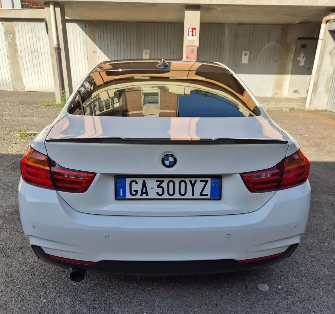 BMW 420 420i Coupe Msport auto Bianco - 2