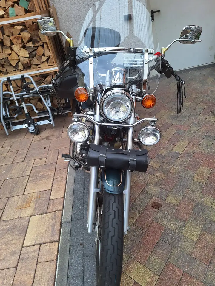 Yamaha XV 535