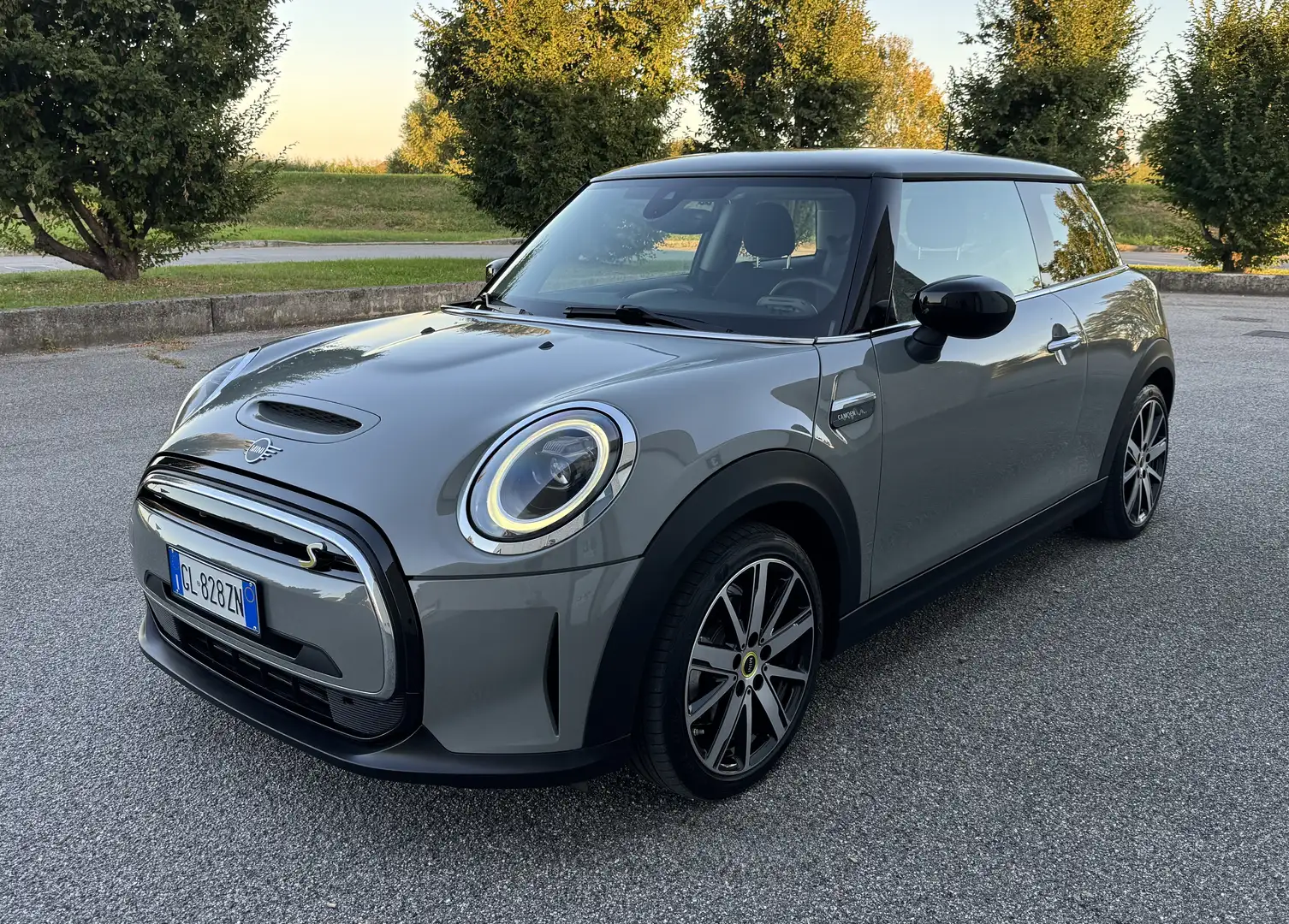 MINI Cooper SE 3p Camden Edition auto Grigio - 1