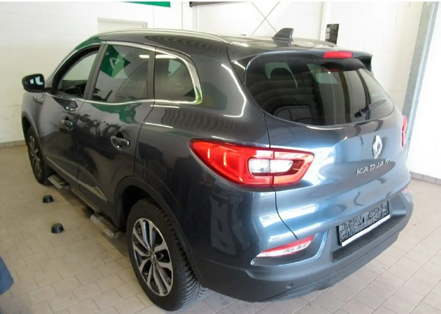 Renault Kadjar 1.3 TCe 140 ZEN Automatik Sitzheizung Grau - 2