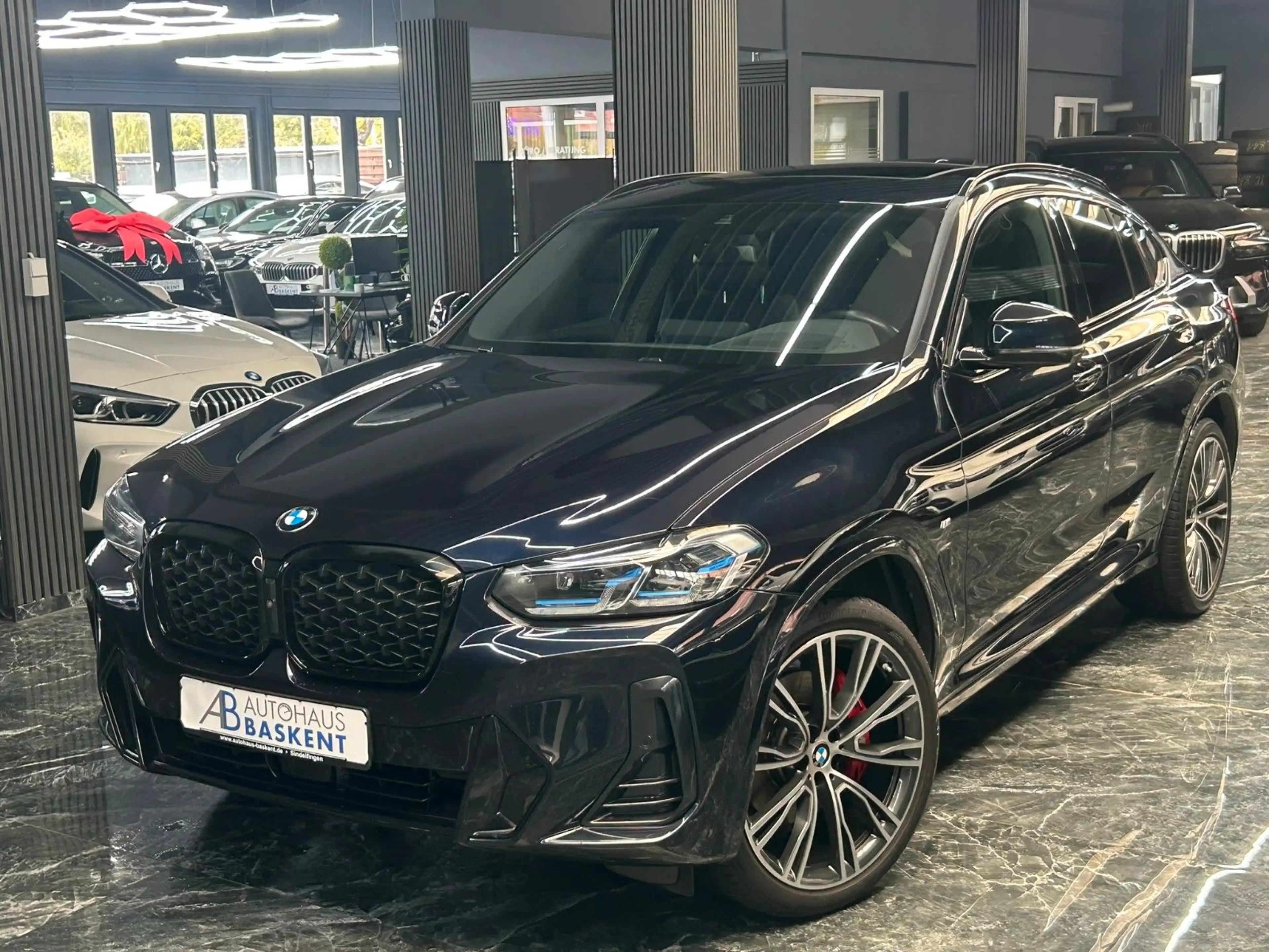 BMW X4 xDrive 30 d M SPORT*HEAD-UP*AHK*PANO*KAMERA* — photo 10