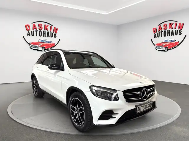 Mercedes-Benz GLC 300 4Matic AMG-Line SCHECKHEFT/PANO/LEDER