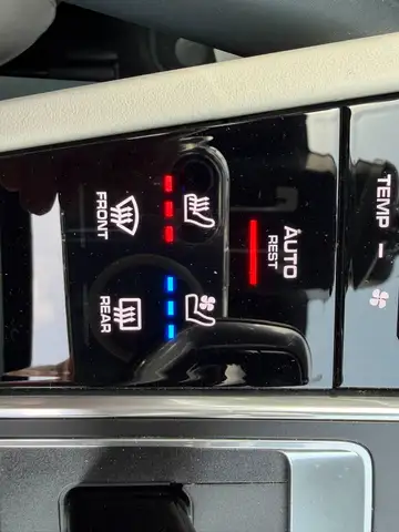 Porsche Cayenne III E-Hybrid*Panorama-PDLS-Leder...* Ansicht 29