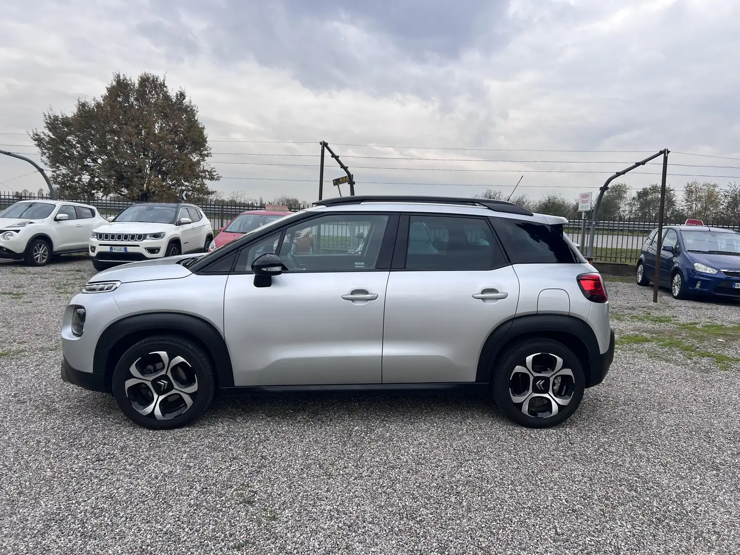 Citroen C3 Aircross C3 Aircross Pure Tech 110 DISTRIBUZIONE NUOVA!!! Ezüst - 1