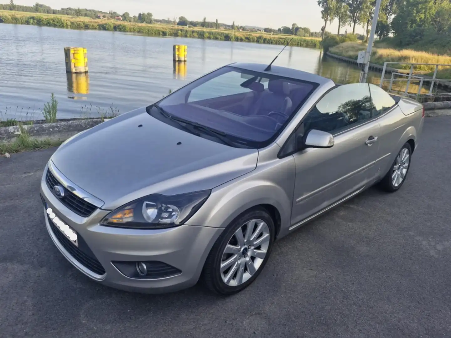 Ford Focus CC Focus Cabrio 2.0 TDCi Titanium Pininfarina editie Zilver - 1