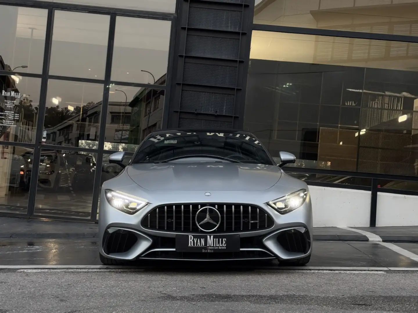 Mercedes-Benz SL 43 AMG 63 4Matic+ Aut. Plateado - 2