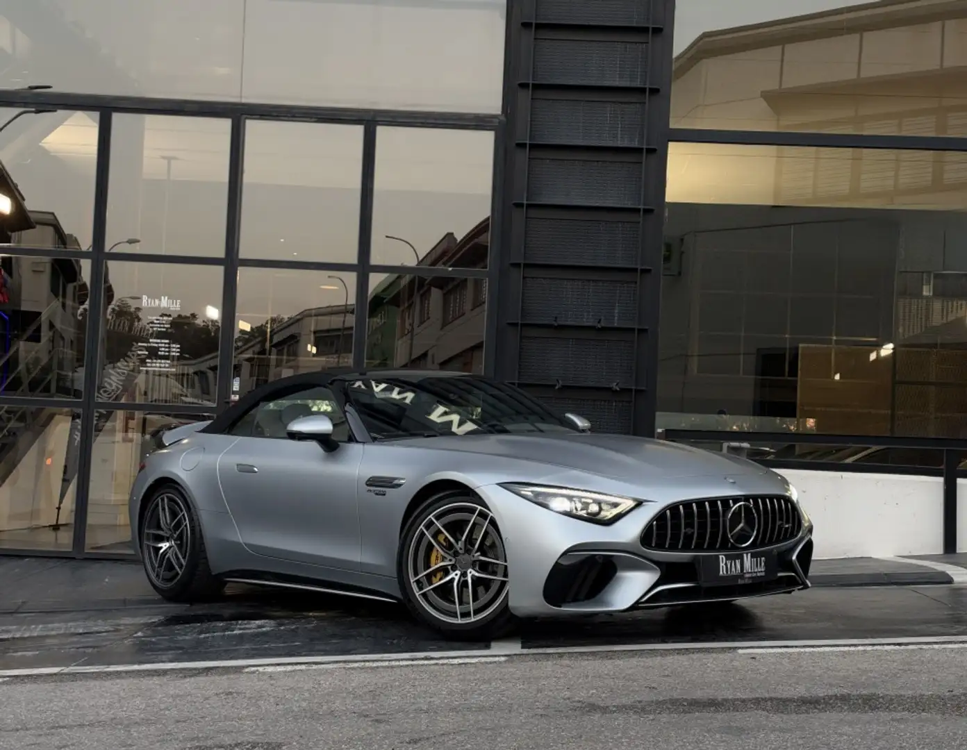 Mercedes-Benz SL 43 AMG 63 4Matic+ Aut. Plateado - 1