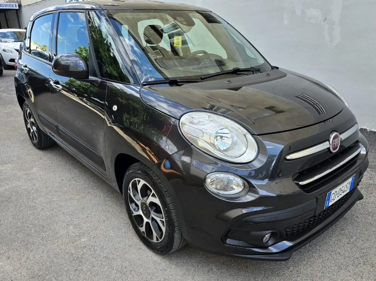 Fiat 500L 1.3 Multijet 95 CV Business Grijs - 1