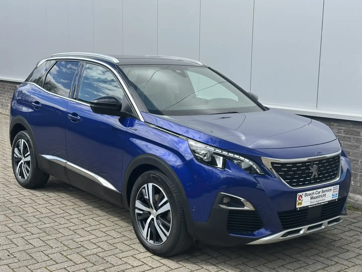 Peugeot 3008 1.6 e-THP GT Line | Panorama | Automaat | Car-play Blauw - 2