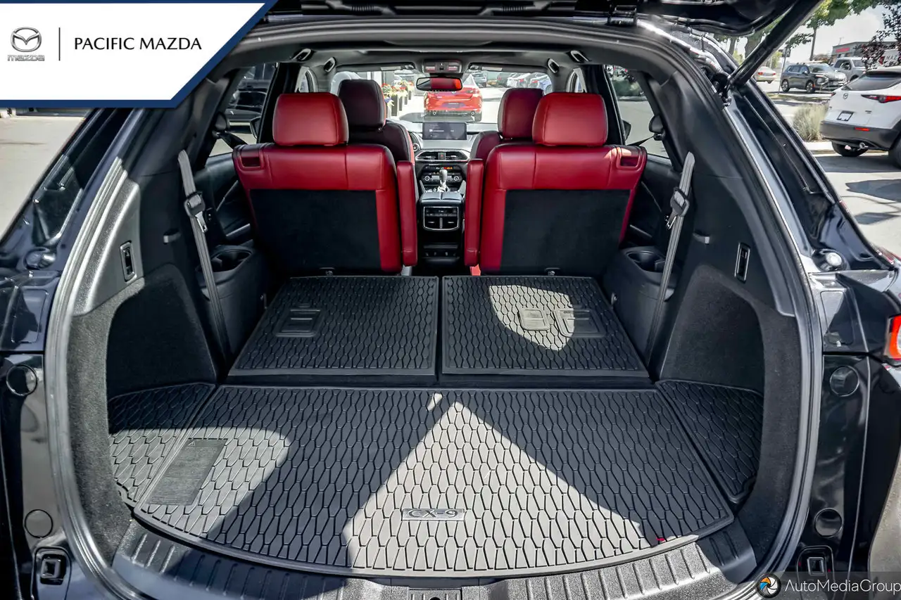 Mazda CX-9 fotografie Mazda CX-9