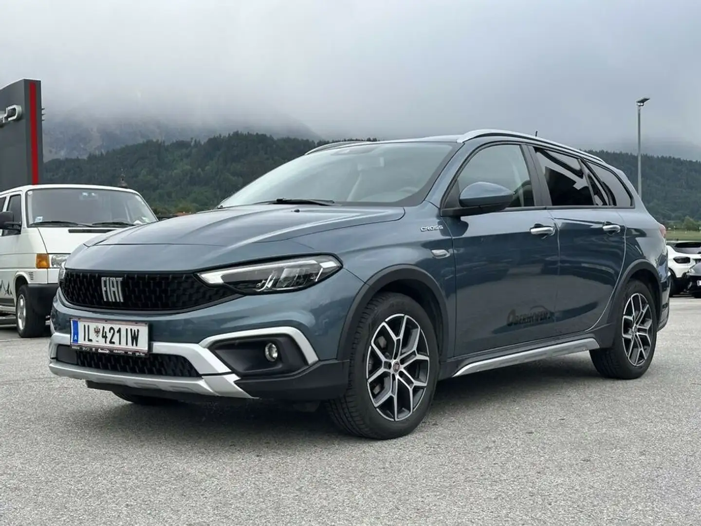 Fiat Tipo Cross Kombi 1.5 130PS eDCT7 AUT Blau - 2