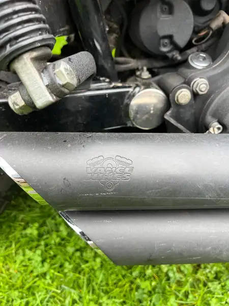 Harley-Davidson Dyna Street Bob - foto 4