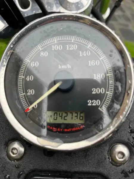 Harley-Davidson Dyna Street Bob - foto 7