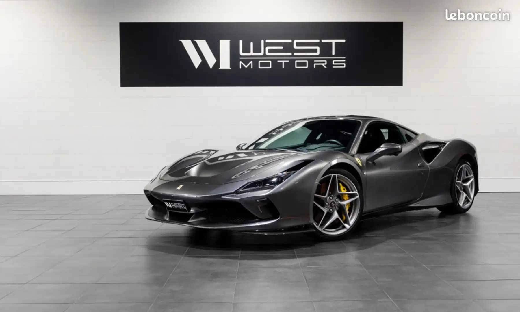 Ferrari F8 Tributo V8 3.9 720 Française Carbone Cam 360° AFS Lift JBL 2446EMOIS Gris - 1