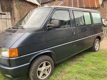Caravelle 2.5i CL (7pl)