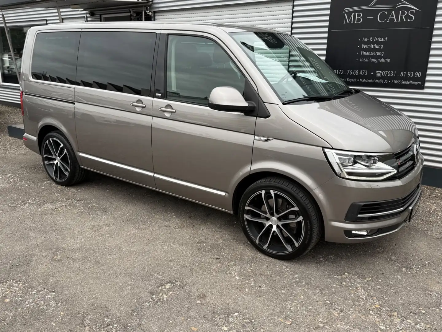 Volkswagen T6 Multivan Generation Six 4Motion*20ZOLL ABT Beige - 1
