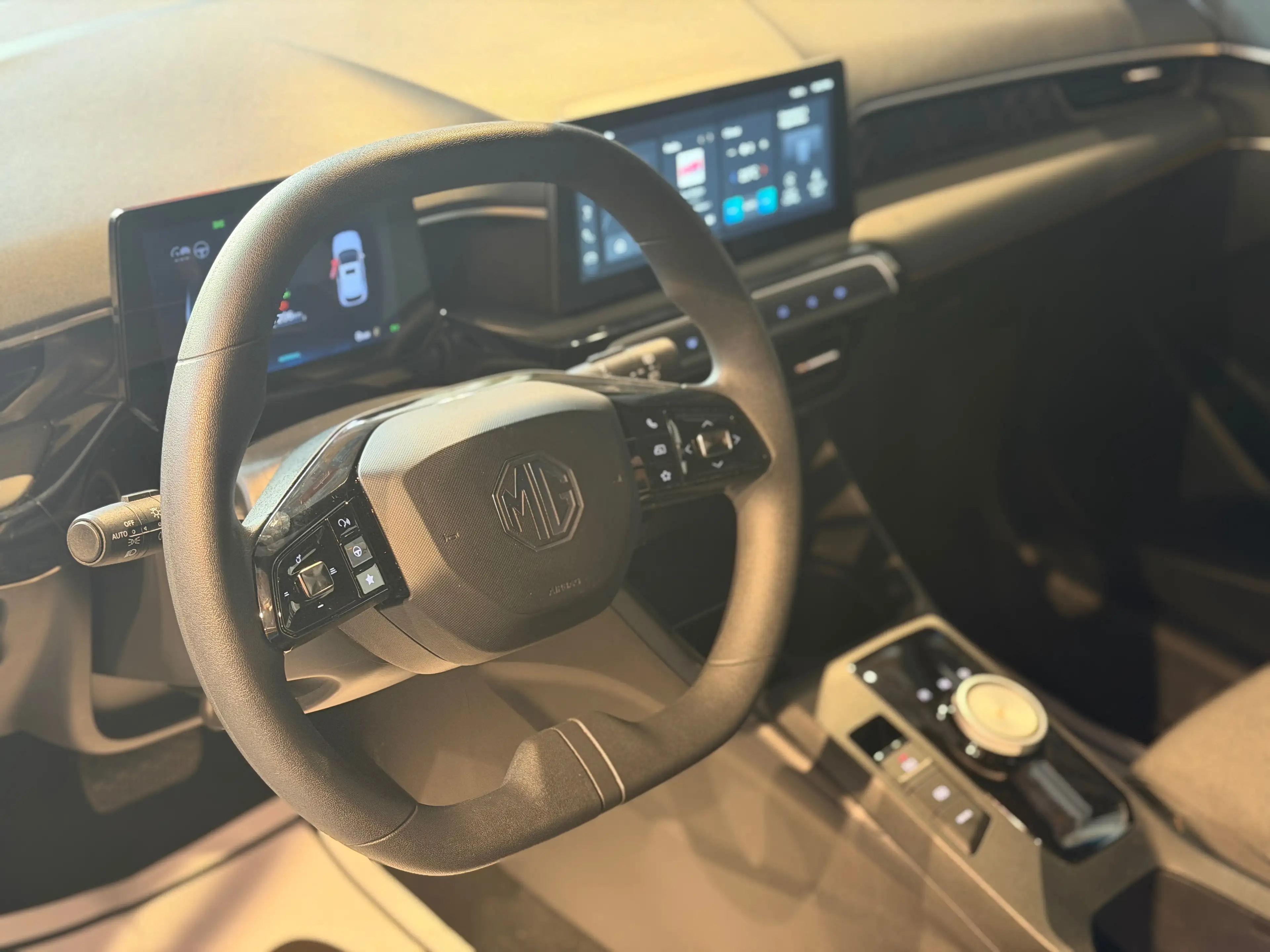 MG MG3 HYBRID+ NEW * CAMERA * GARANTIE * CARPLAY * JANTES 16 — photo 14
