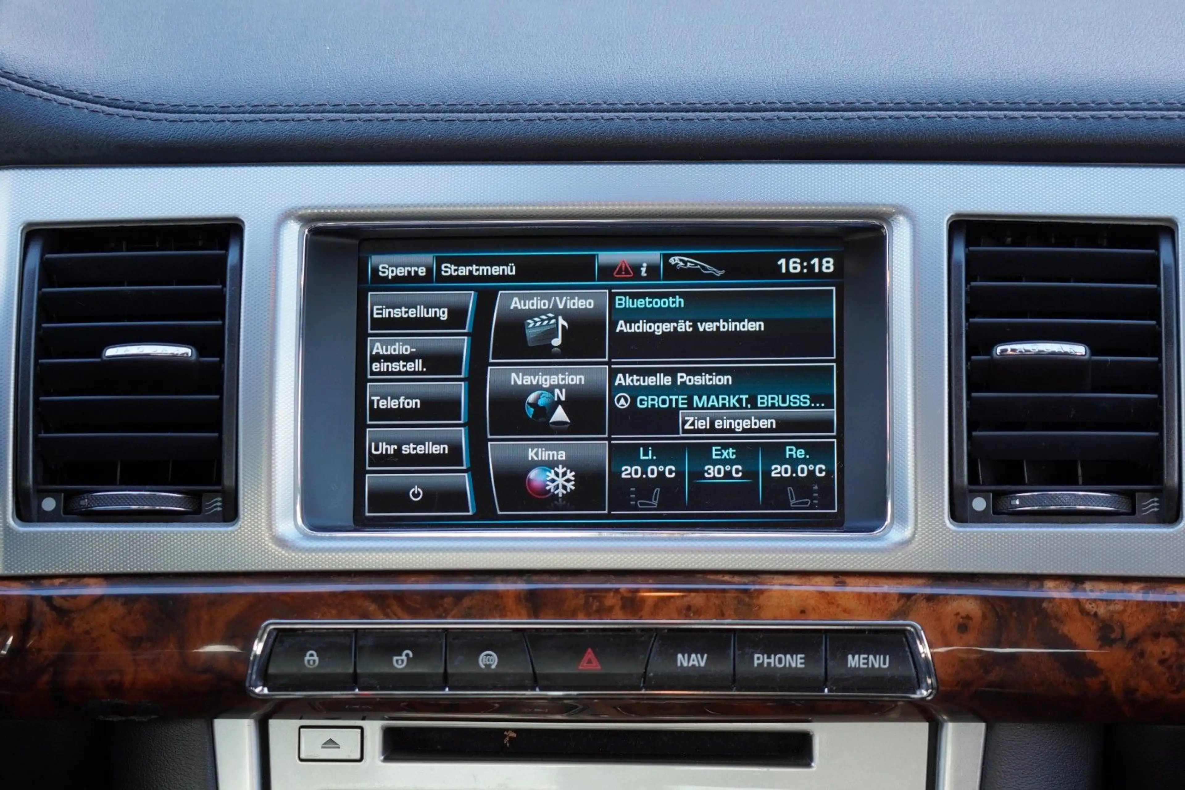 Jaguar XF 3.0 V6 Diesel — photo 9