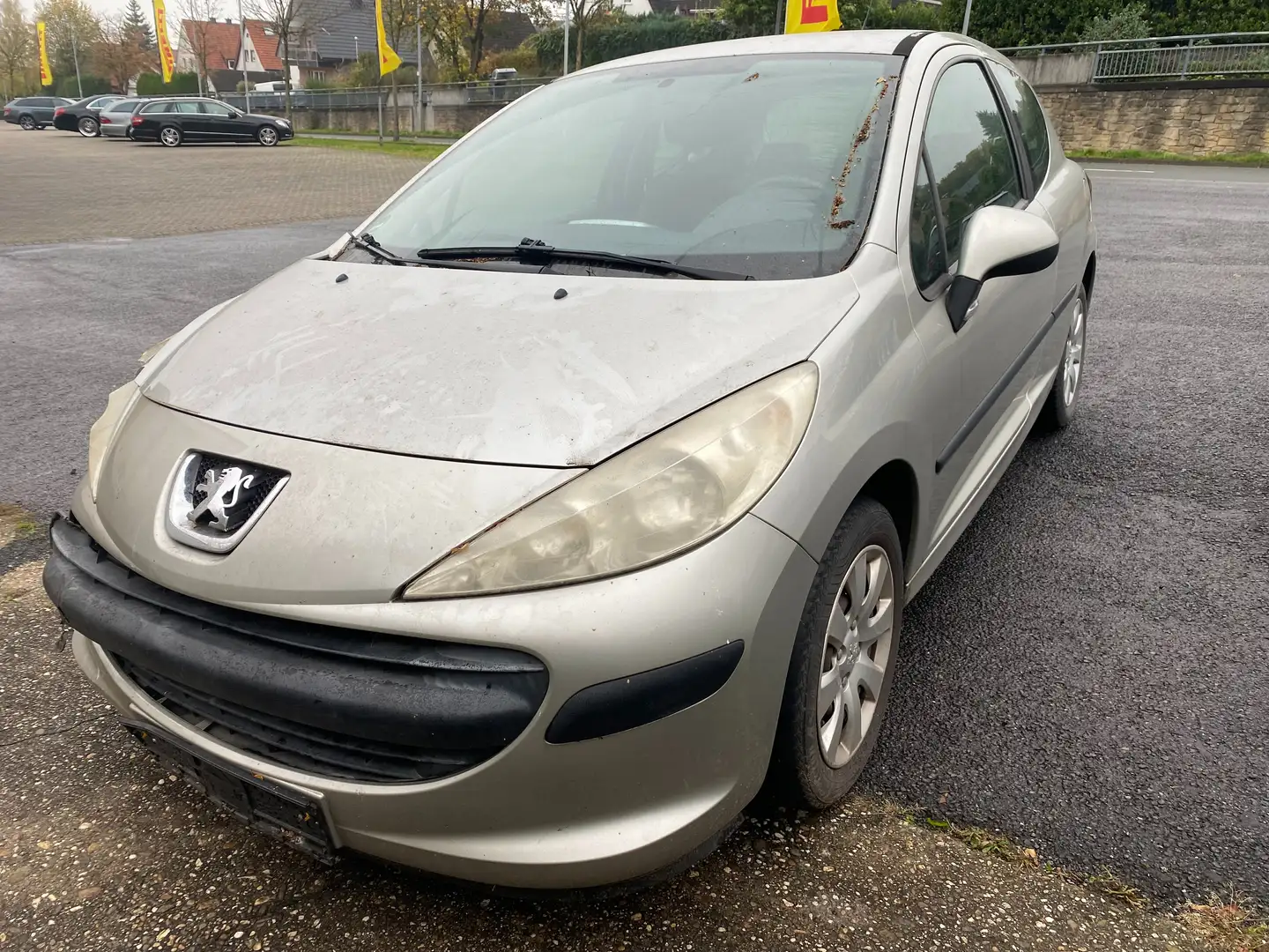 Peugeot 207 Tendance Grau - 1