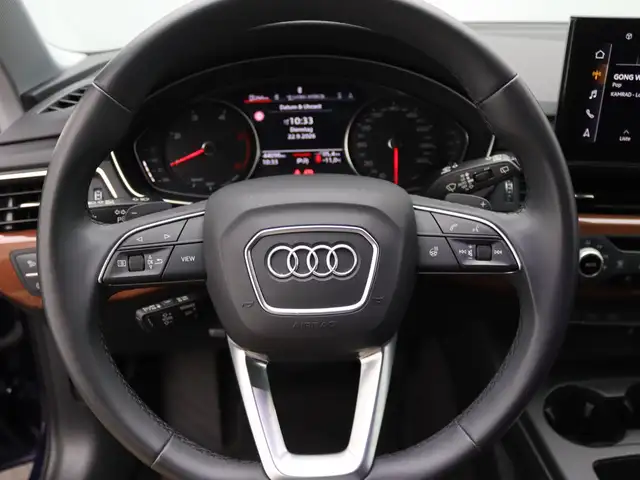 Audi A4 view 15