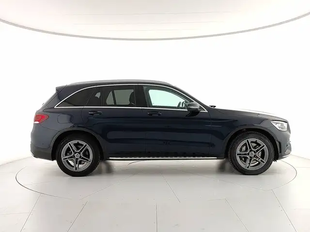 Mercedes-Benz 300 view 6