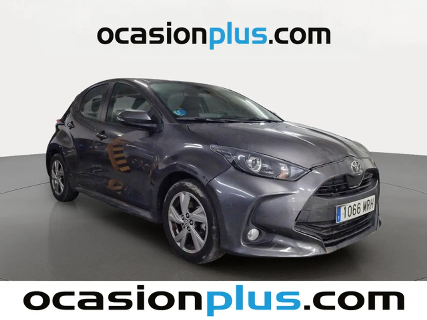 Toyota Yaris 120H 1.5 Active Plus Gris - 2