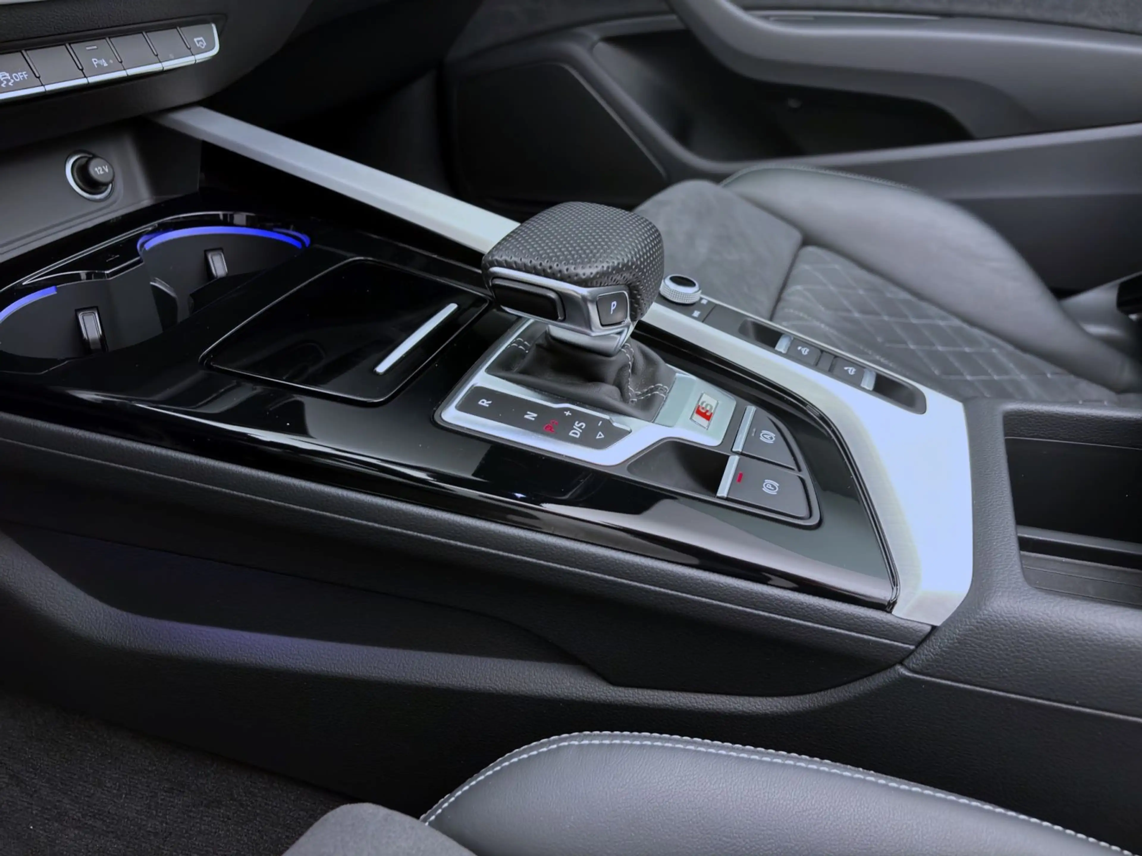 Audi S5 TFSI Q NAVI+ KAMERA SITZHZG LM20 PD — photo 14