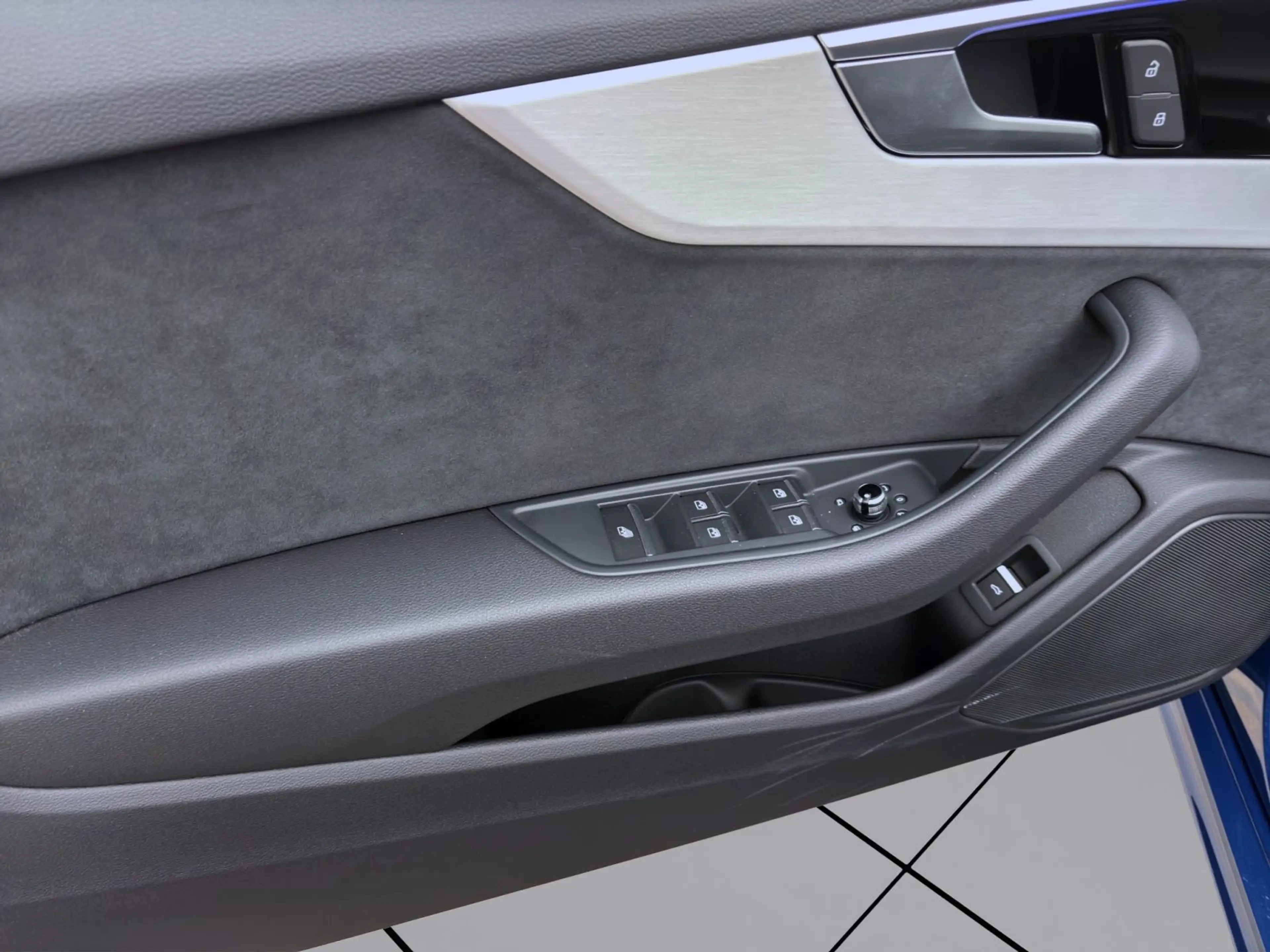 Audi S5 TFSI Q NAVI+ KAMERA SITZHZG LM20 PD — photo 10