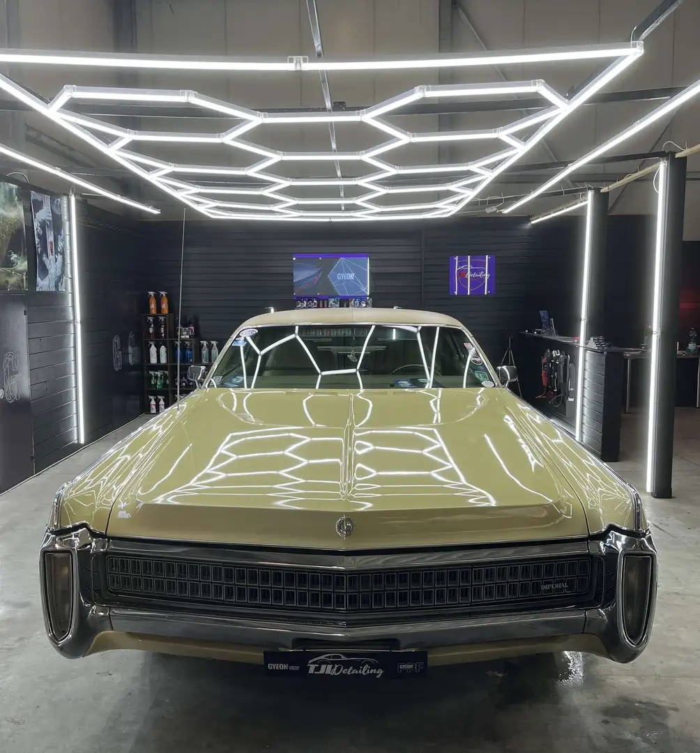 Chrysler Imperial LeBaron Coupe Gold - 2