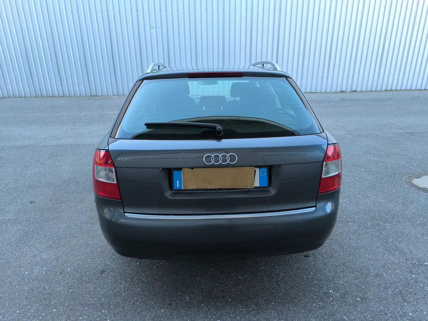 Audi A4 A4 Avant 2.5 V6 tdi 163cv - 2