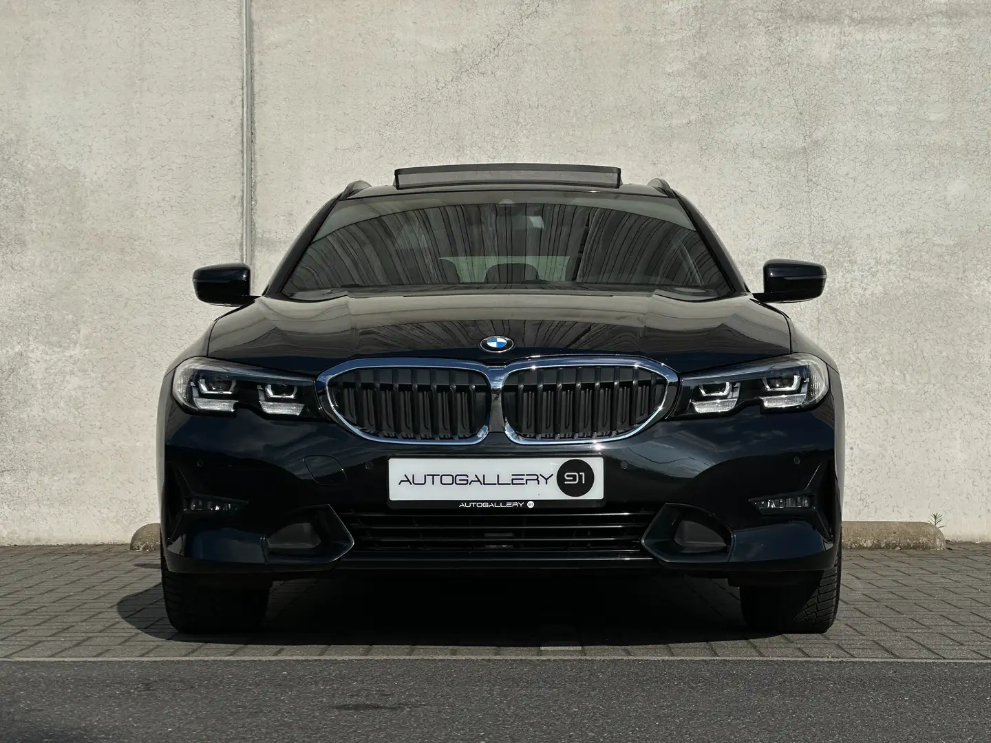 BMW 330 Touring 330eAS PHEV | 45.350KM | BTW |PANO|MSPORT Zwart - 2