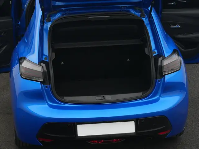 Peugeot 208 view 9