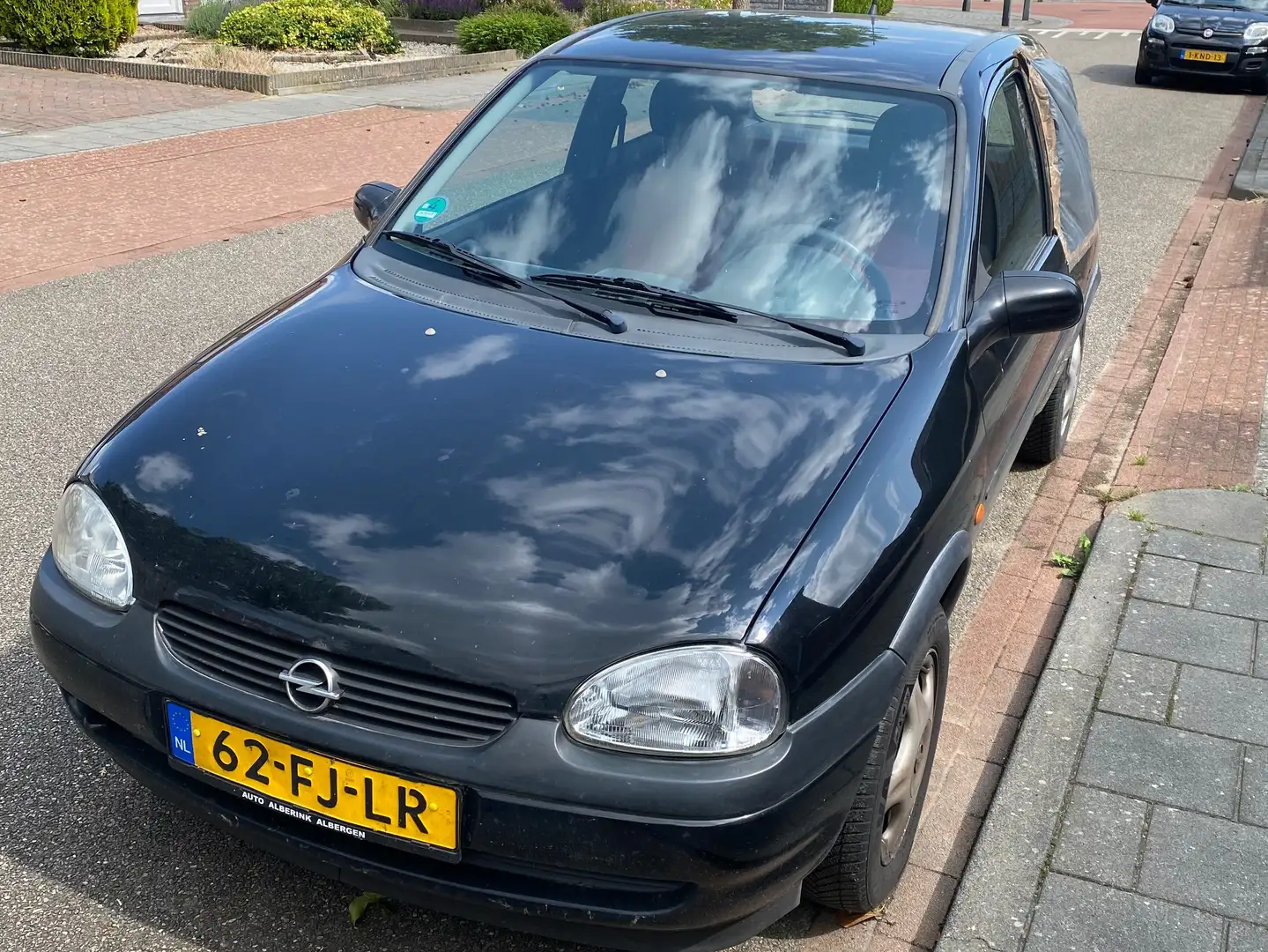 Opel Corsa Corsa 1.2i-16V Onyx Noir - 1