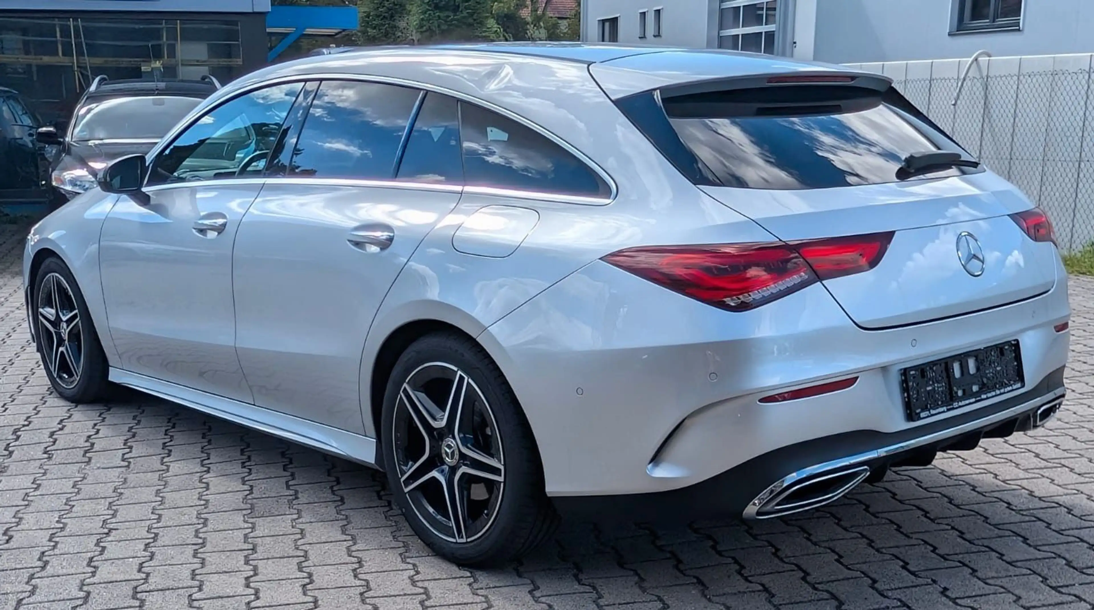 Mercedes-Benz CLA 220 AMG Sport-Paket — photo 11