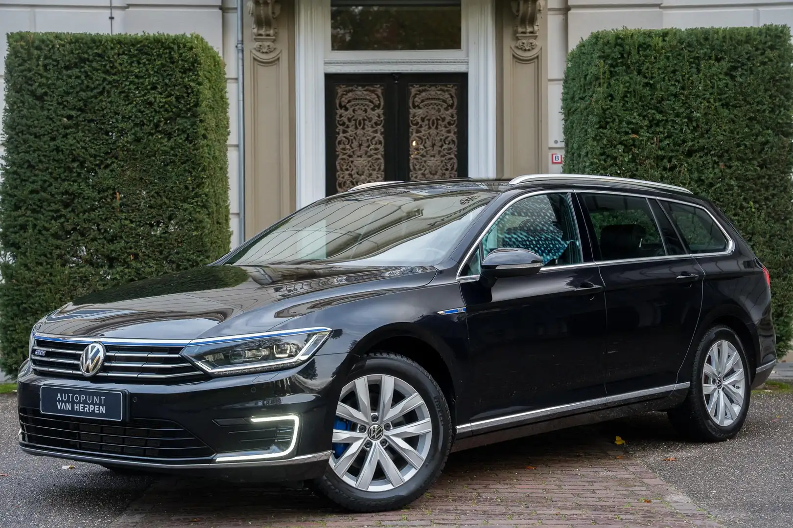 Volkswagen Passat Variant 1.4 TSI GTE Highline LEDER | MASSAGE | DIG. COCKPI Noir - 1