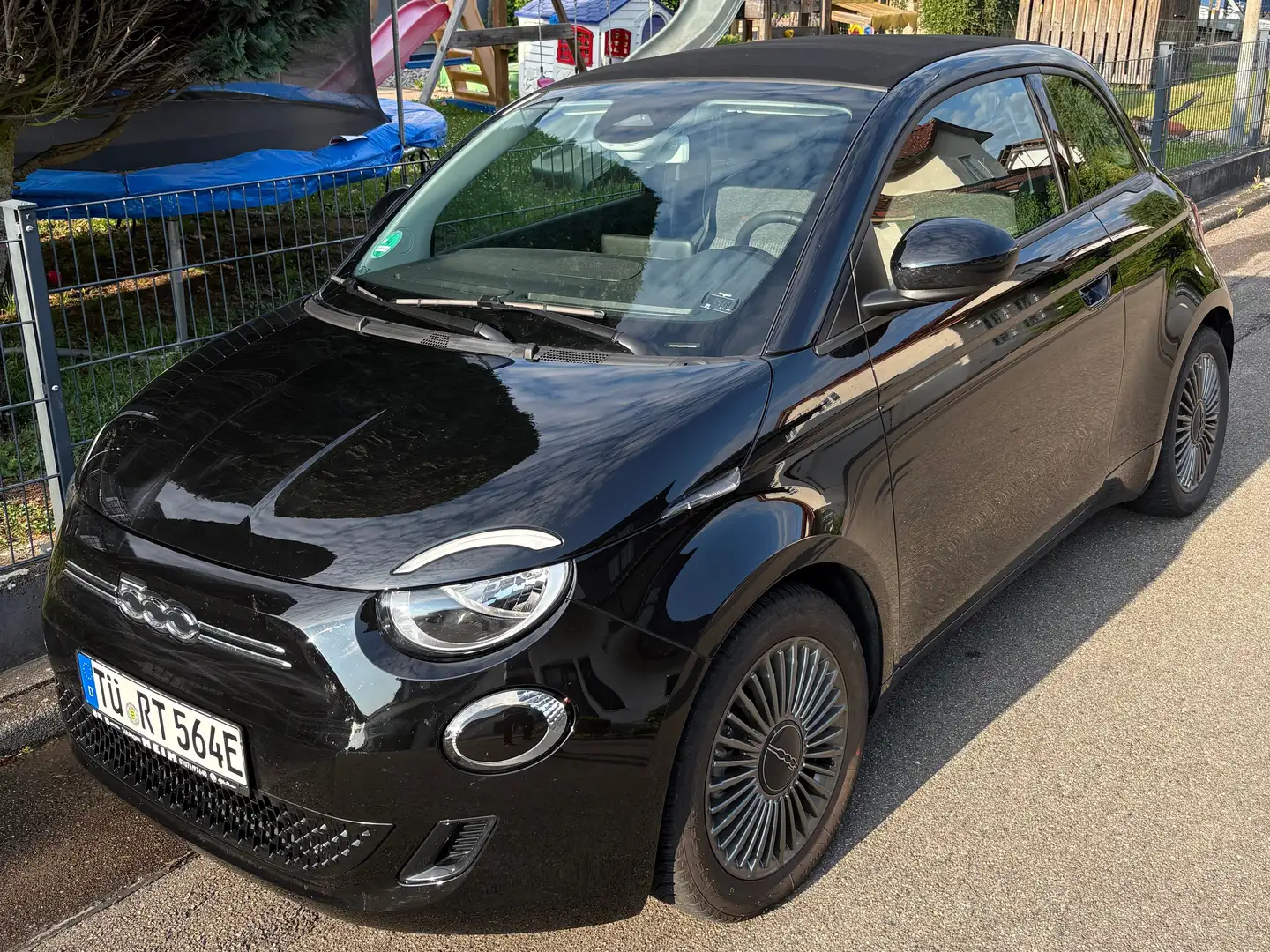 Fiat 500e Icon Cabrio 42Kw (großeBatterie) Rückfkamera Schwarz - 2