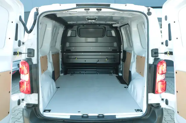 Citroen Jumpy view 6