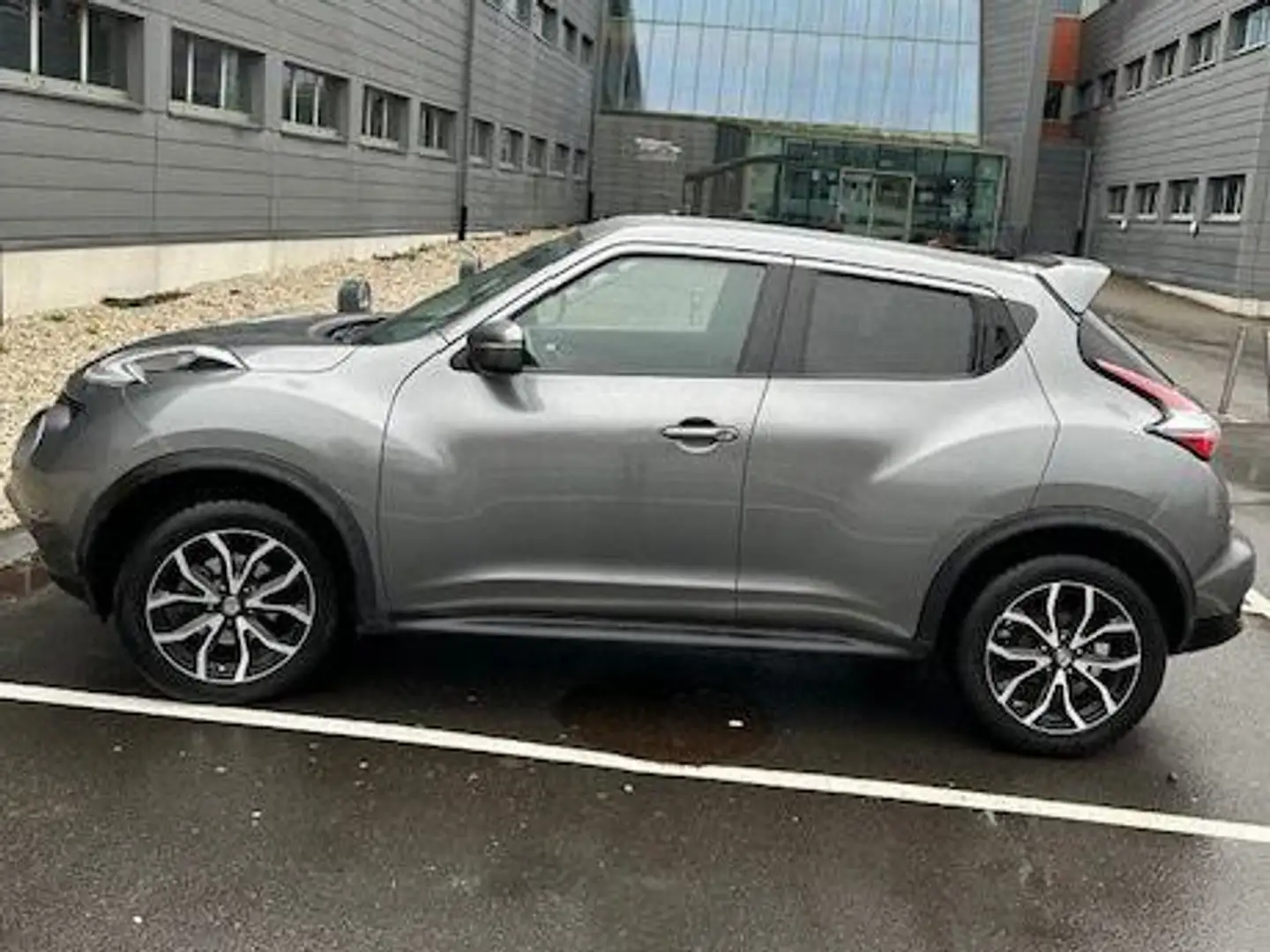 Nissan Juke Juke 1.2 DIG-T 2WD N-Connecta Gris - 2