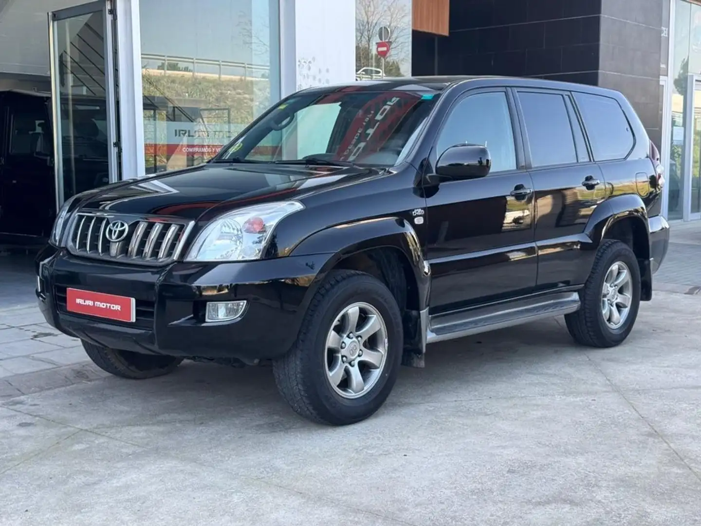 Toyota Land Cruiser 3.0 D4D 173CV VX Negro - 2