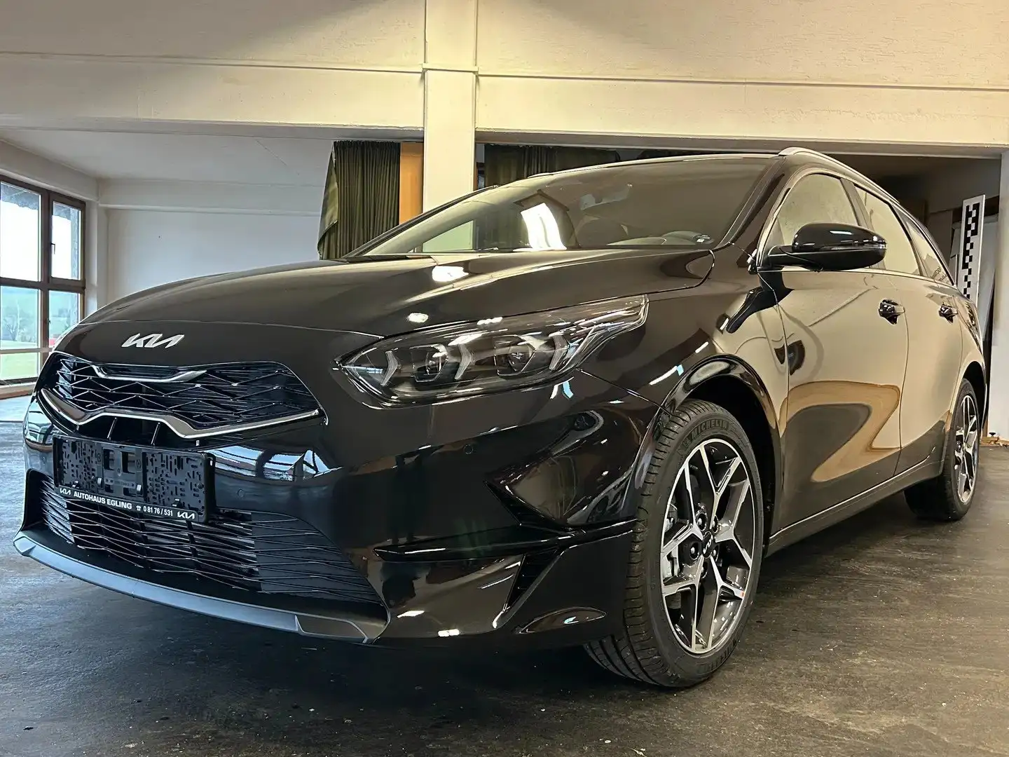 Kia Ceed SW / cee'd SW Spirit* Kamera*Navi*Lenkradheizung*AKTIONSPREIS* Schwarz - 2