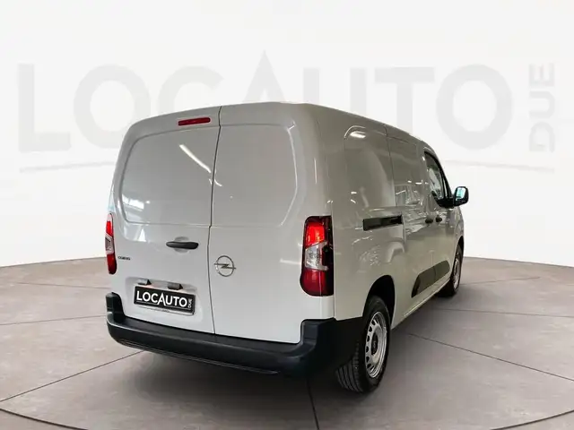 Opel Combo view 4