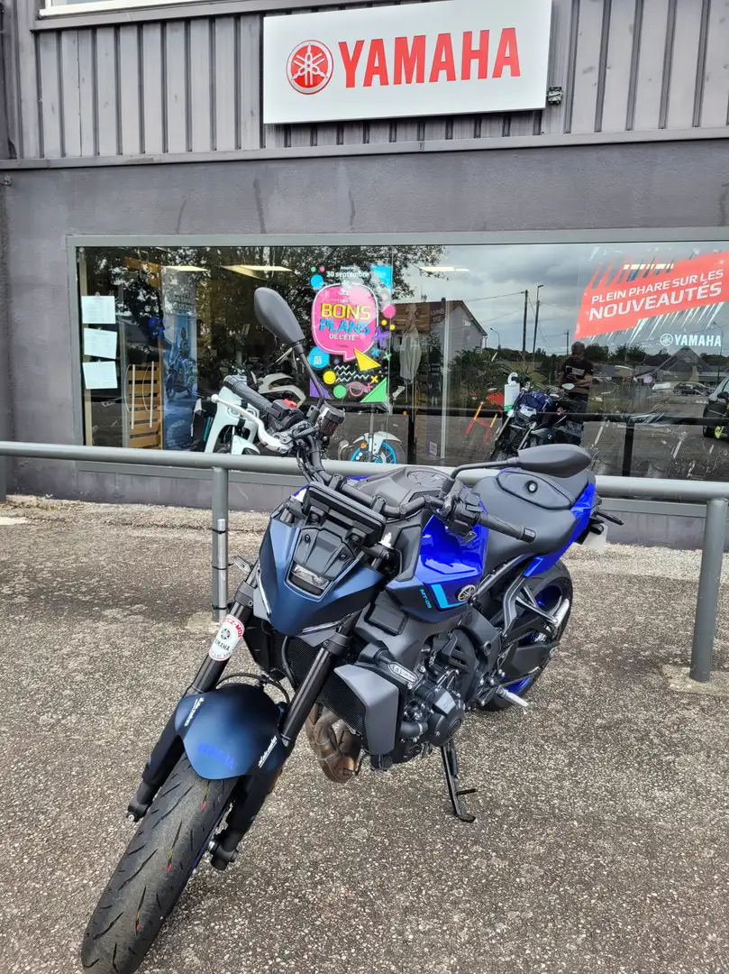 Yamaha MT-09 Azul - 1