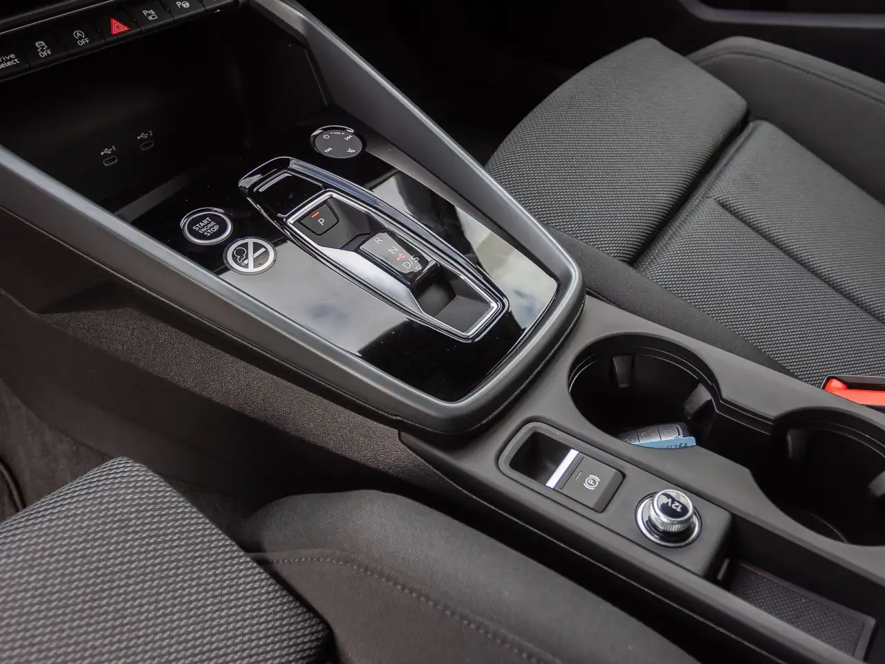 Audi A3 S line 35TFSI Stronic HUD SONOS ACC, миниатюра 18