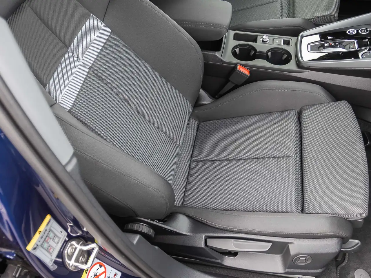 Audi A3 S line 35TFSI Stronic HUD SONOS ACC, миниатюра 26